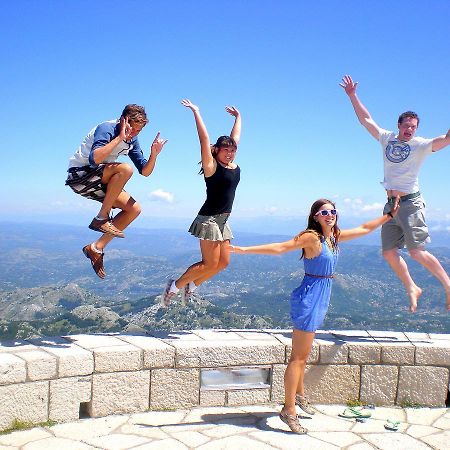 Montenegro Hostel B&B Подгориця Екстер'єр фото