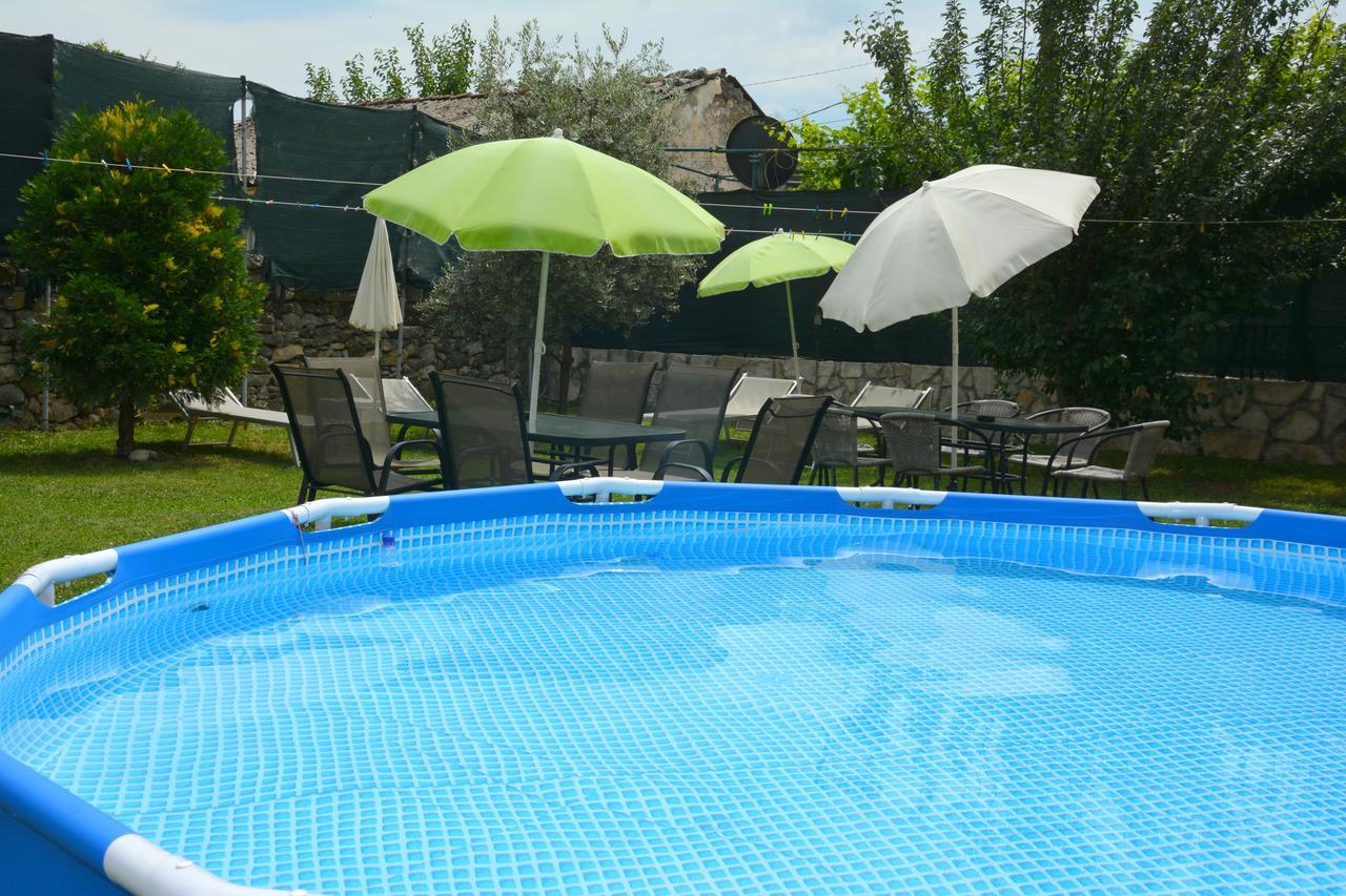 Montenegro Hostel B&B Подгориця Екстер'єр фото