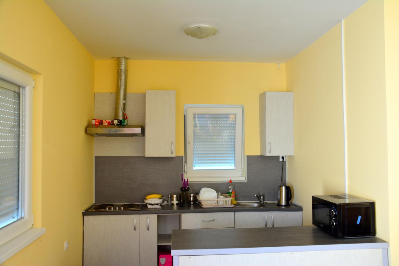 Montenegro Hostel B&B Подгориця Екстер'єр фото