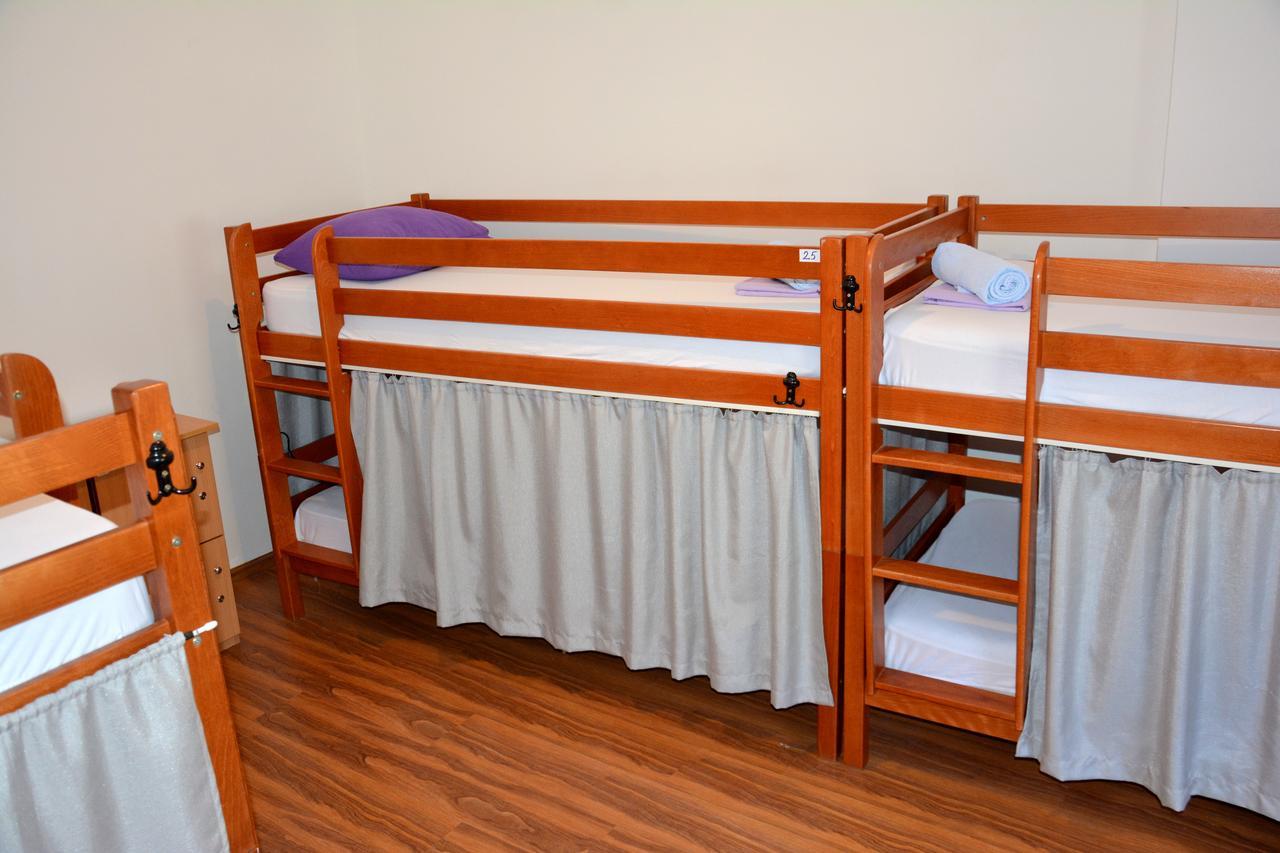 Montenegro Hostel B&B Подгориця Екстер'єр фото